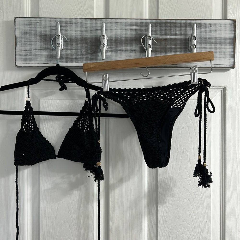 Tigerlily black capri crochet bikini set